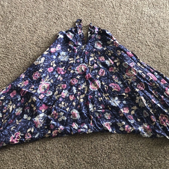 Women’s Floral Jumpsuit - Picture 3 of 3